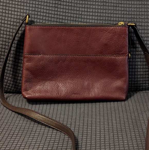 Fossil Fiona Small Crossbody - Picture 2 of 2